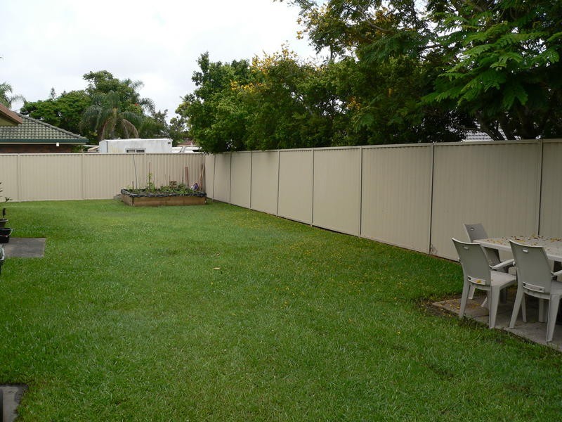 12 Treeview Drive, Burleigh Waters QLD 4220