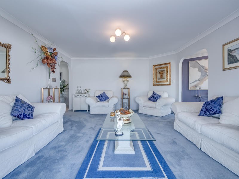 30 Trinity Place, Robina QLD 4226