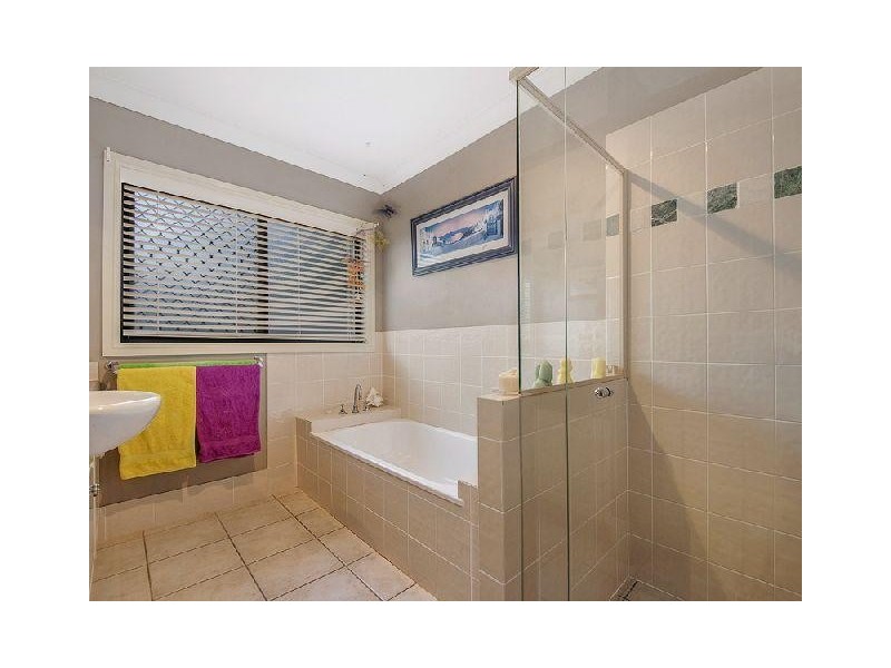 25 Tuckeroo Place, Reedy Creek QLD 4227