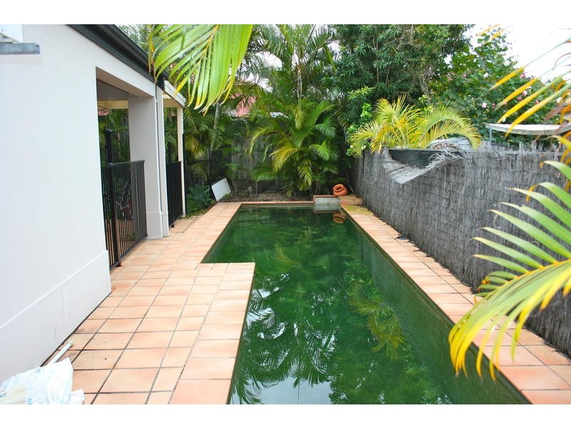 7 Tuggerah Close, Robina QLD 4226