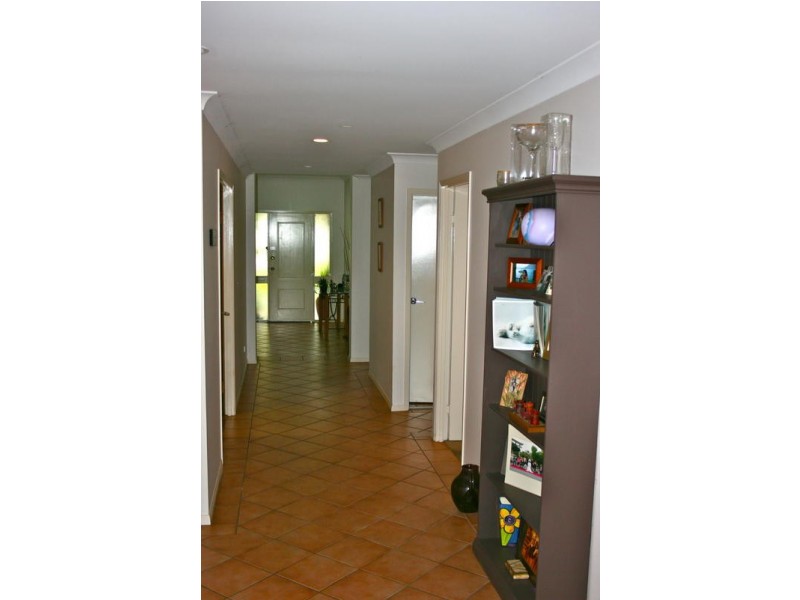 7 Tuggerah Close, Robina QLD 4226