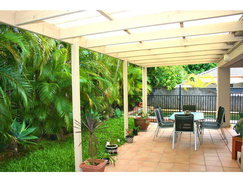 7 Tuggerah Close, Robina QLD 4226