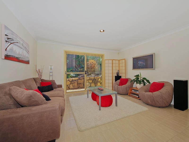 2 Turnberry Court, Robina QLD 4226