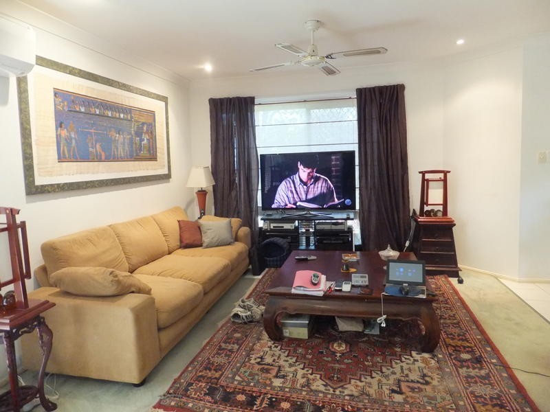 30 Vancouver Drive, Robina QLD 4226