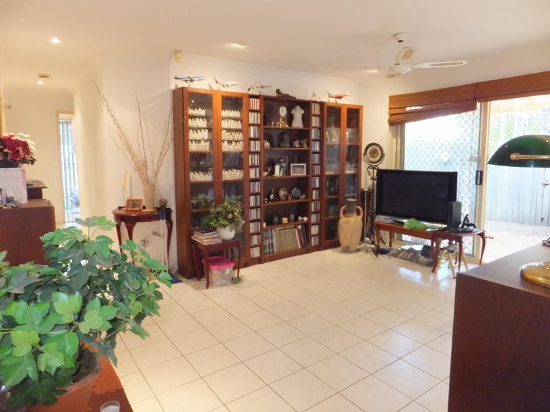 30 Vancouver Drive, Robina QLD 4226