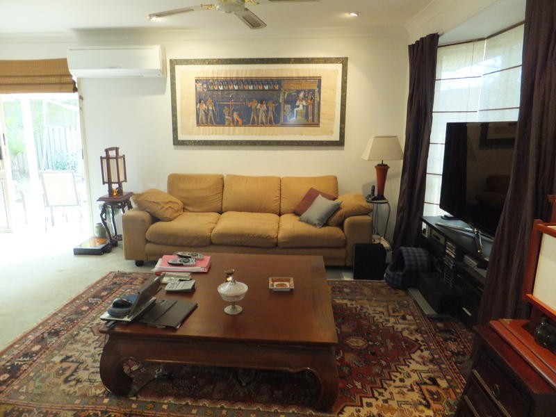 30 Vancouver Drive, Robina QLD 4226