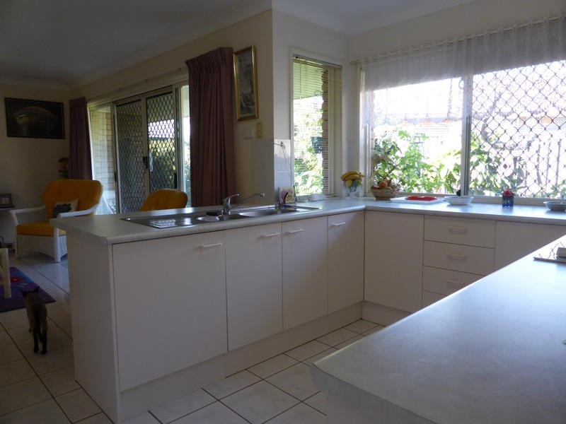 5 Vancouver Drive, Robina QLD 4226