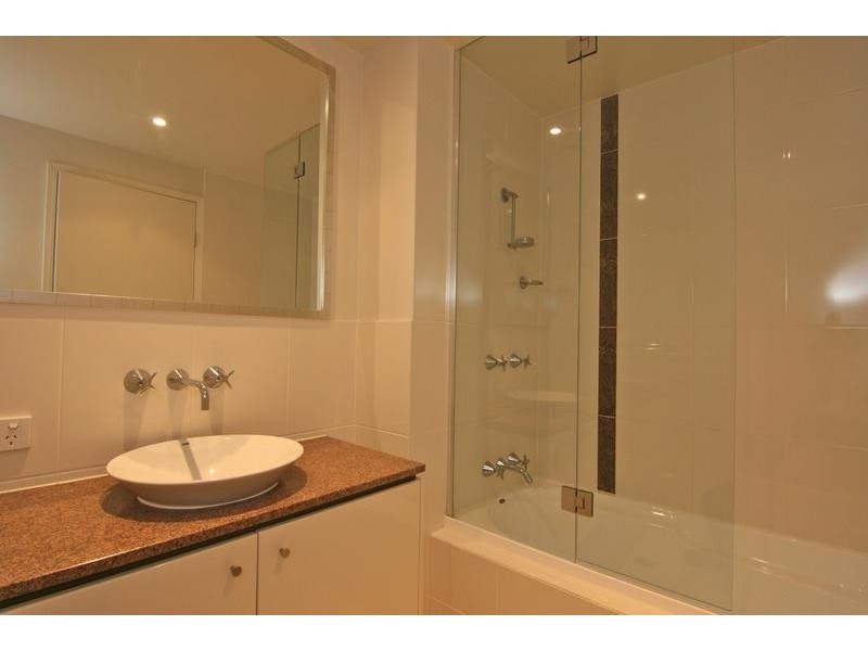 186/ 251 Varsity Parade, Varsity Lakes QLD 4227