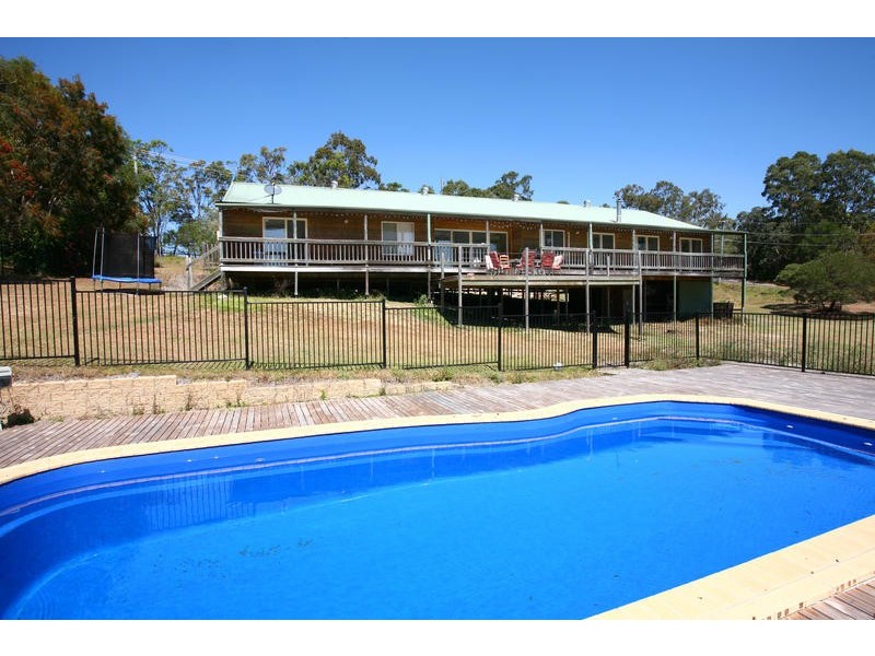 1 Vince Hinde Drive, Worongary QLD 4213