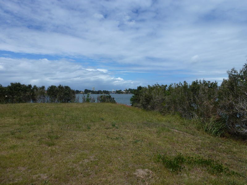 19 Watts Drive, Varsity Lakes QLD 4227