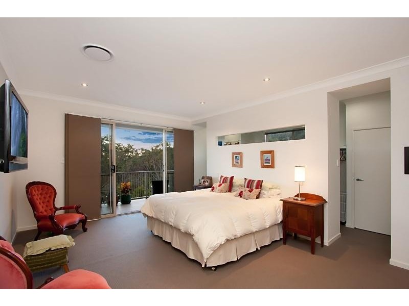 3 Wilcox Close, Reedy Creek QLD 4227