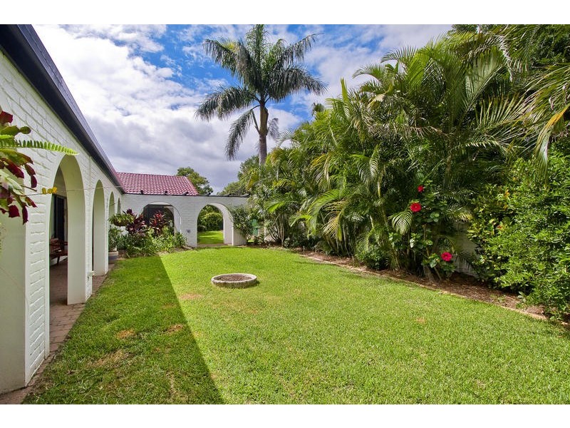 51 Witt Avenue, Carrara QLD 4211