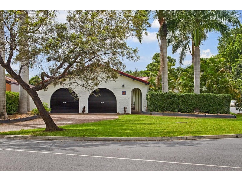 51 Witt Avenue, Carrara QLD 4211