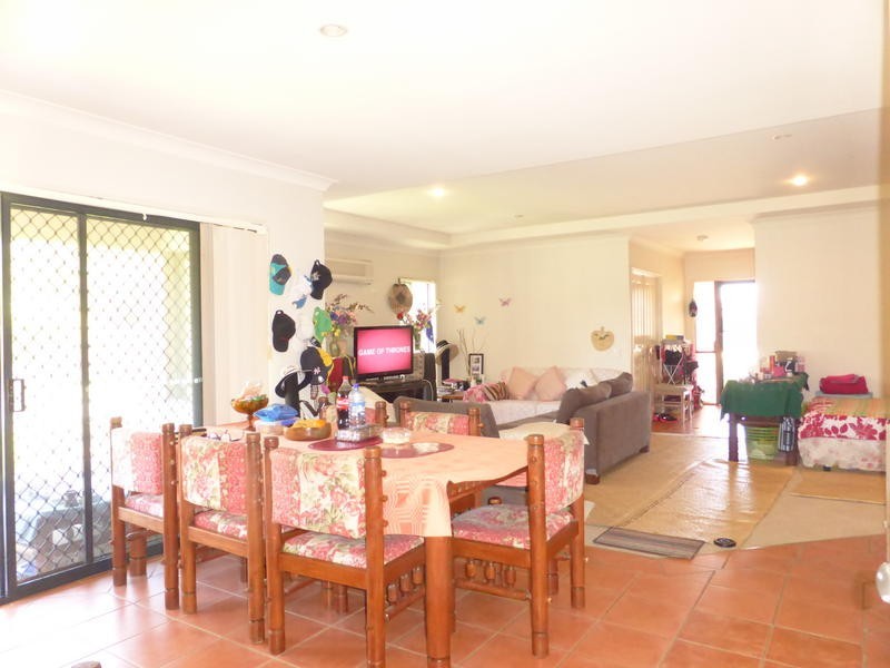 76 Woody Views Way, Robina QLD 4226