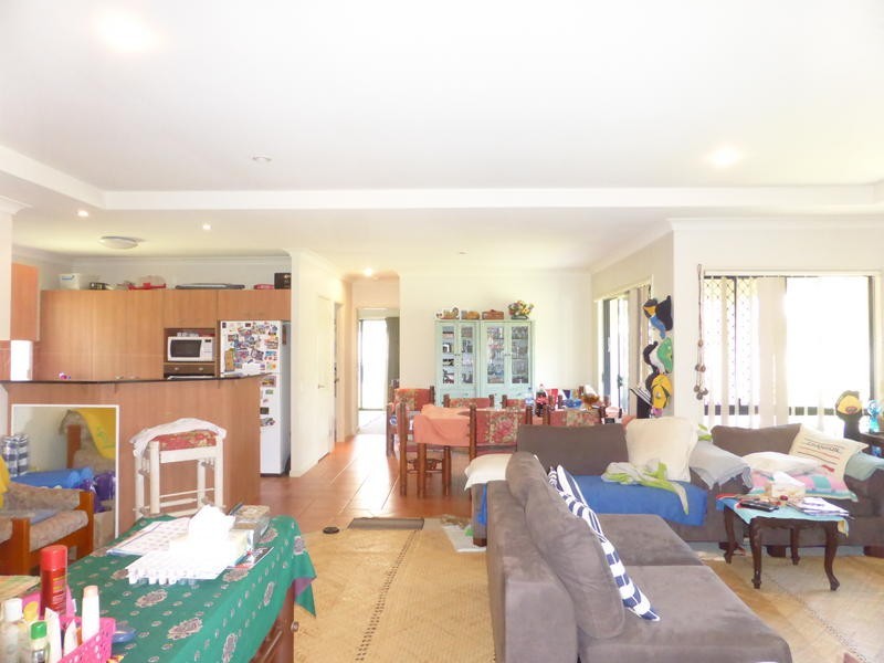 76 Woody Views Way, Robina QLD 4226