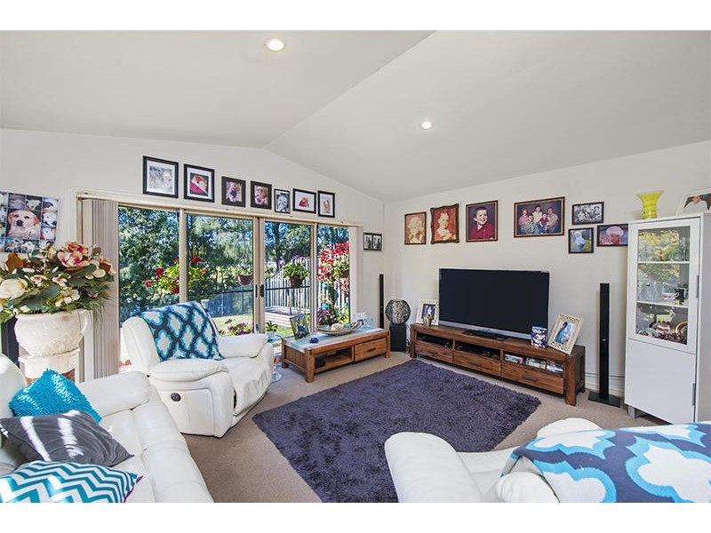 54 Woody Views Way, Robina QLD 4226