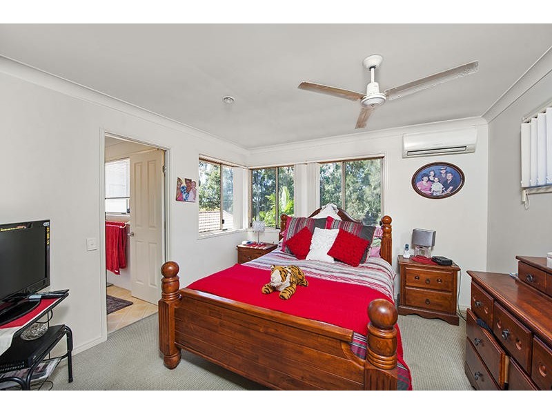 54 Woody Views Way, Robina QLD 4226