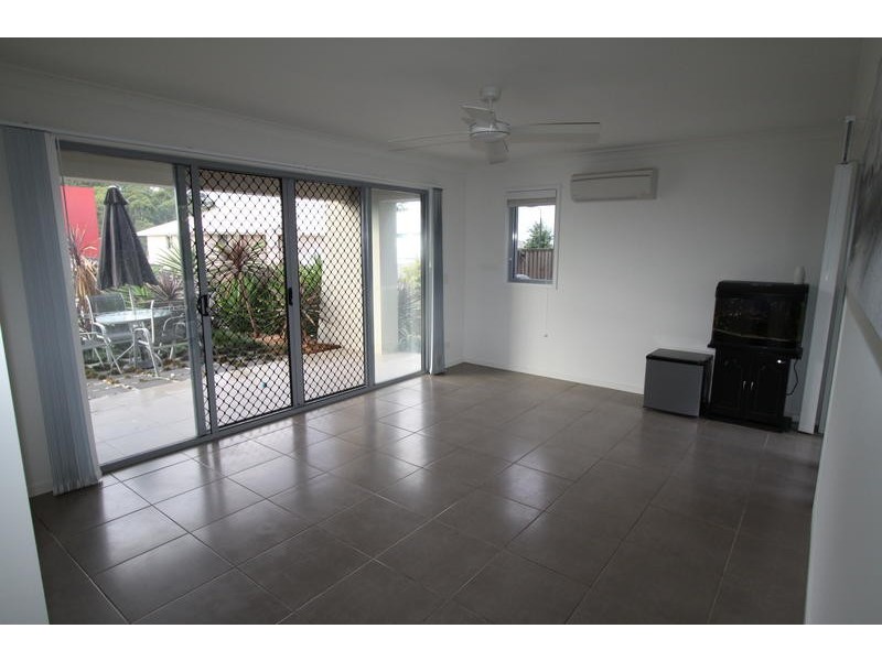 11 Worchester Terrace, Reedy Creek QLD 4227