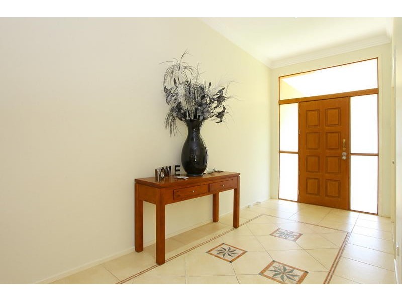 6 Wyllie Way, Reedy Creek QLD 4227