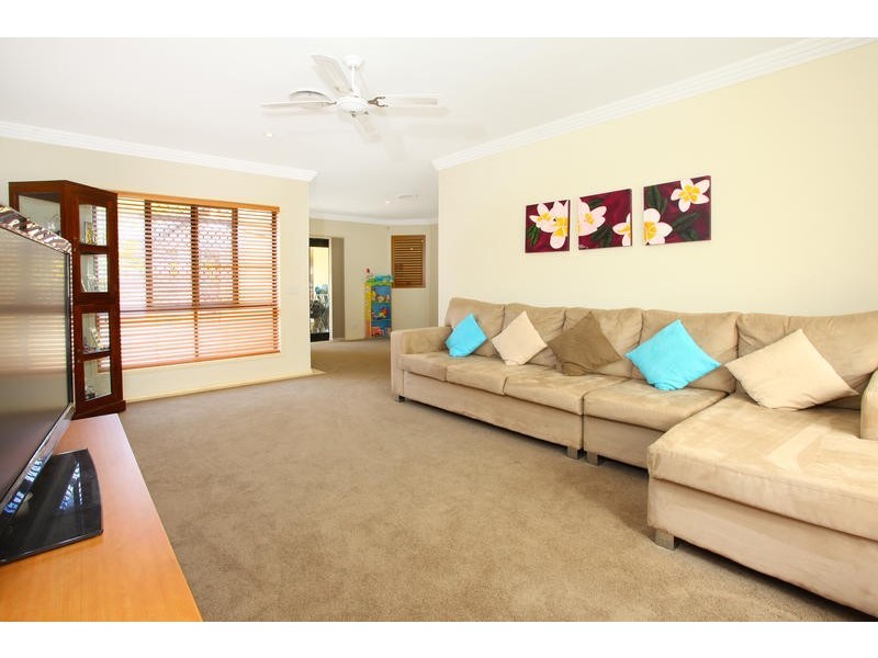 6 Wyllie Way, Reedy Creek QLD 4227