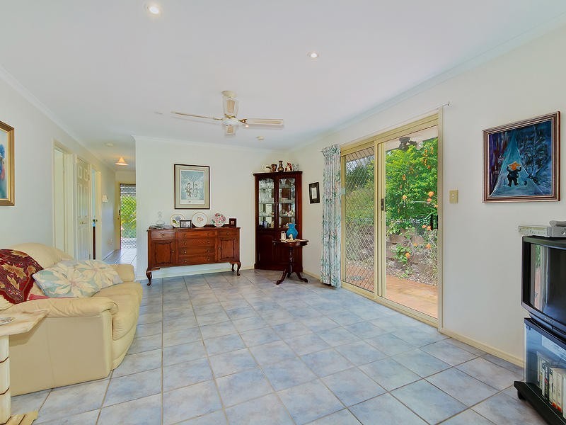 9 Yellowash Court, Bonogin QLD 4213