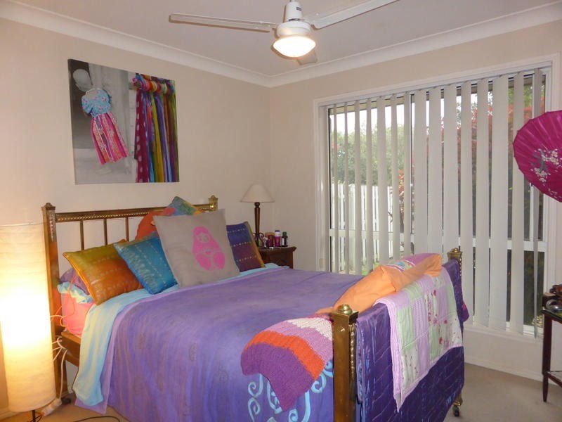 50 Yodelay Street, Varsity Lakes QLD 4227