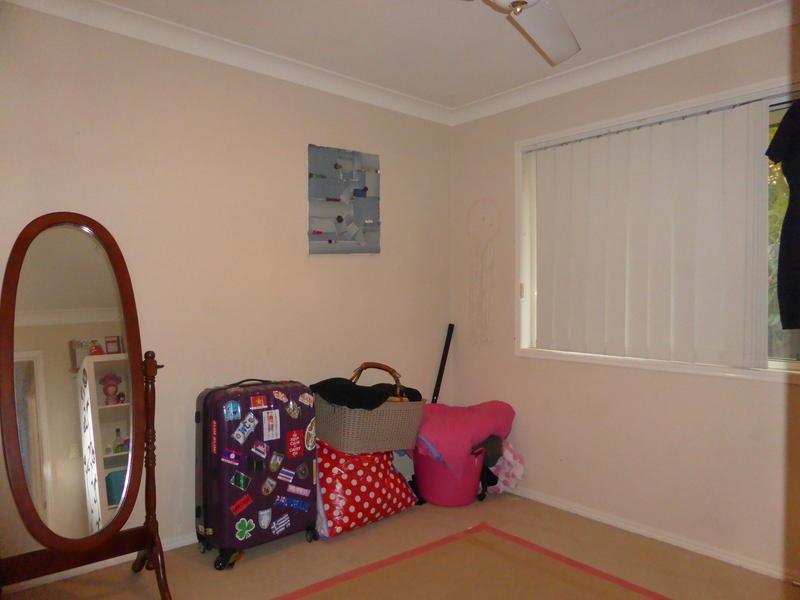 50 Yodelay Street, Varsity Lakes QLD 4227