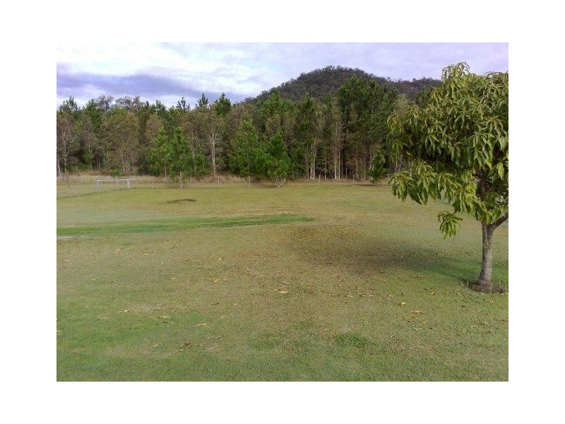 Glass House Mountains QLD 4518