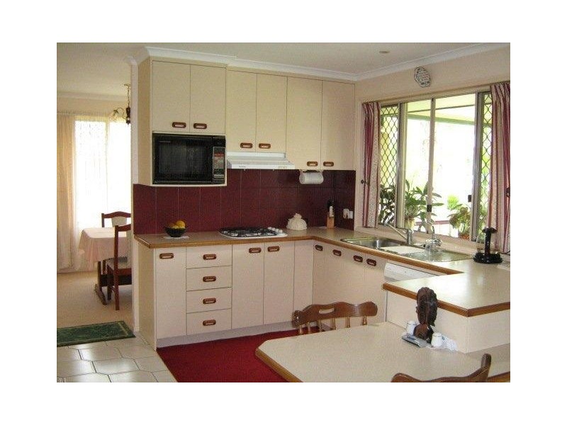 Glass House Mountains QLD 4518