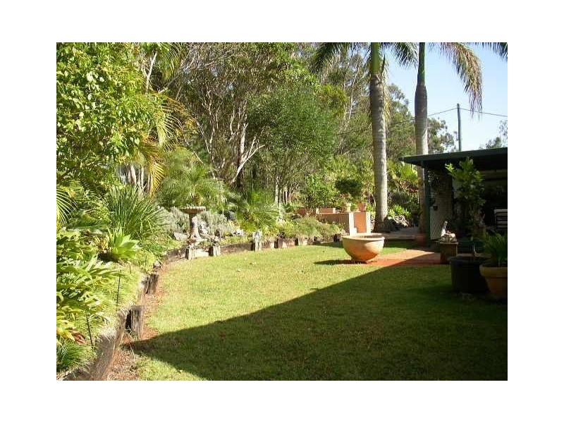 Glass House Mountains QLD 4518