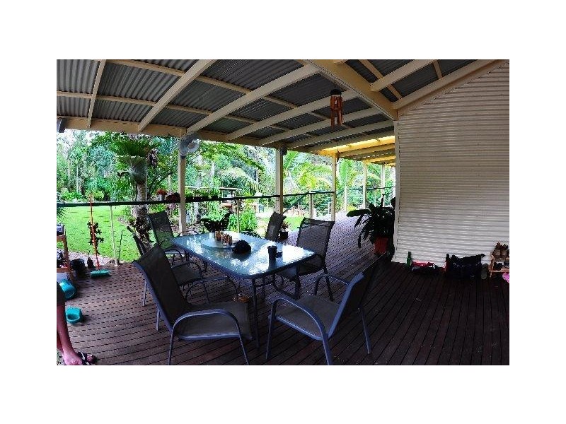 Glass House Mountains QLD 4518