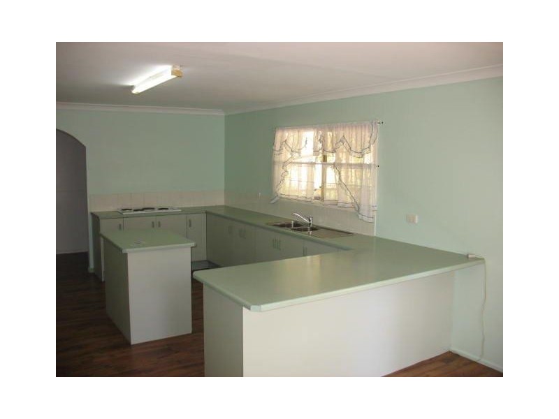Glass House Mountains QLD 4518