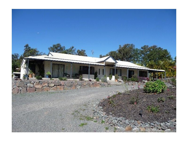 Glass House Mountains QLD 4518