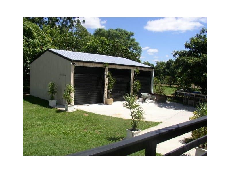 Glass House Mountains QLD 4518