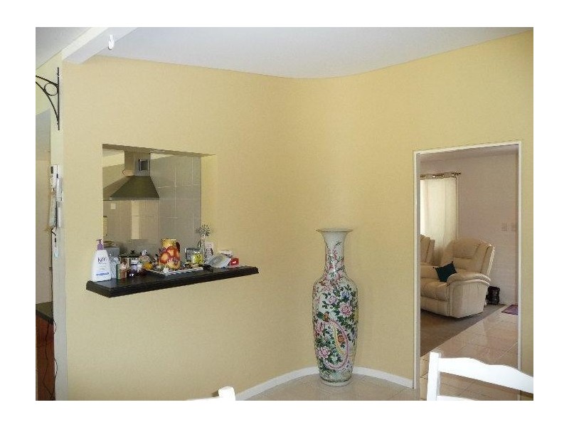 Glass House Mountains QLD 4518