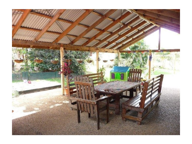 Glass House Mountains QLD 4518