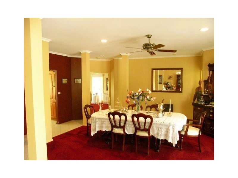 Glass House Mountains QLD 4518