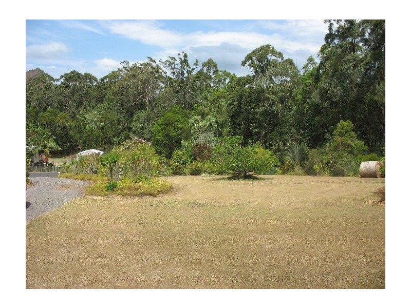 Glass House Mountains QLD 4518