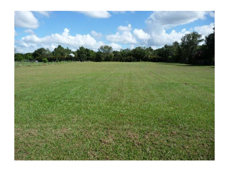 Glass House Mountains QLD 4518