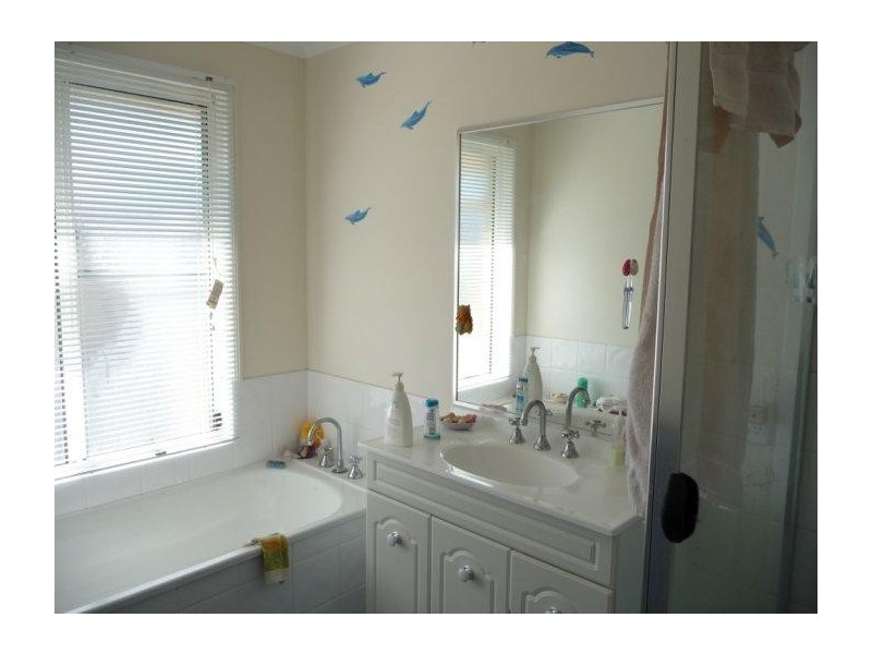 Glass House Mountains QLD 4518