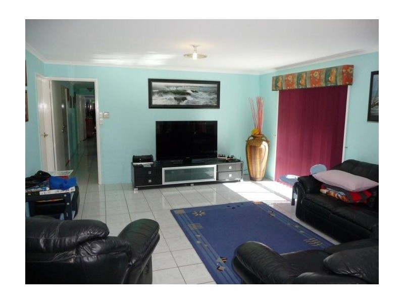 Glass House Mountains QLD 4518