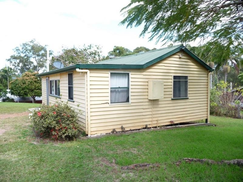 Glass House Mountains QLD 4518