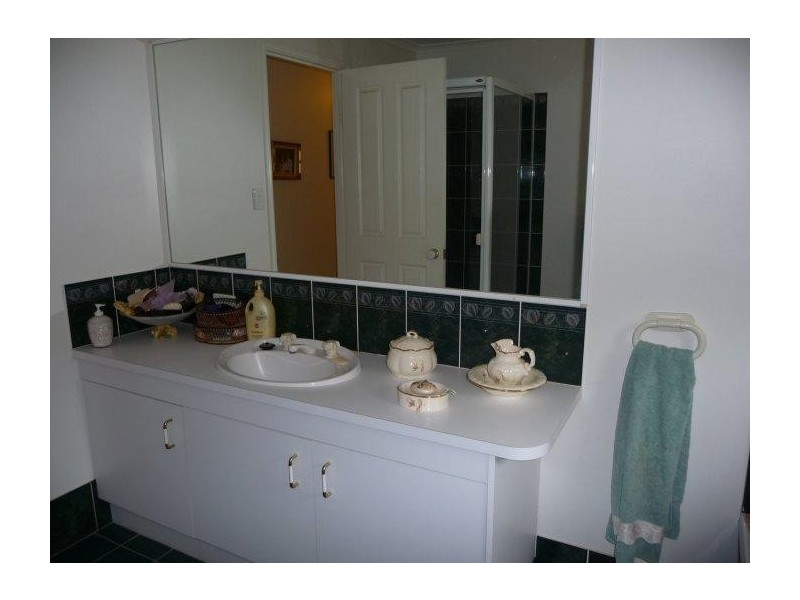 Glass House Mountains QLD 4518