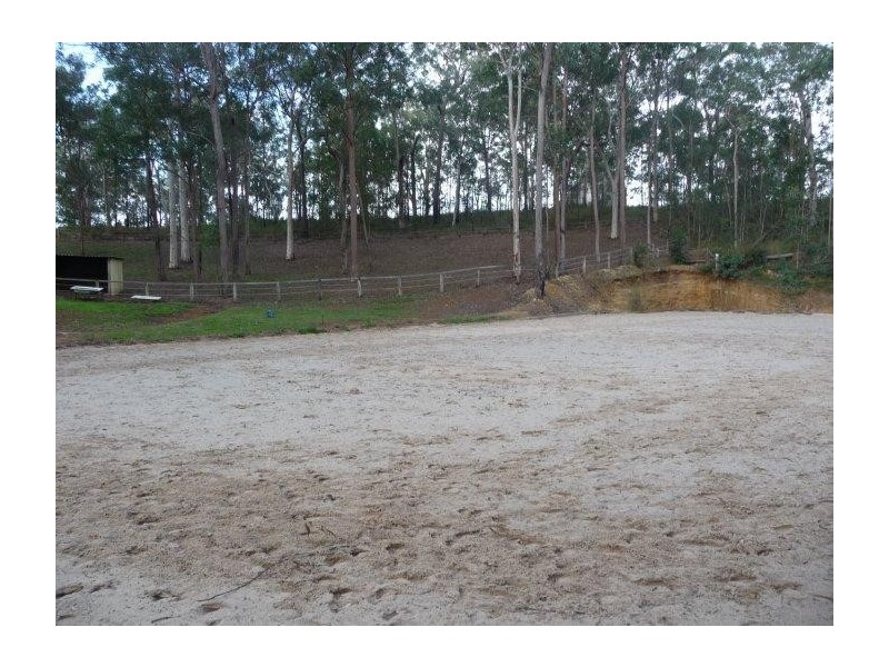 Glass House Mountains QLD 4518