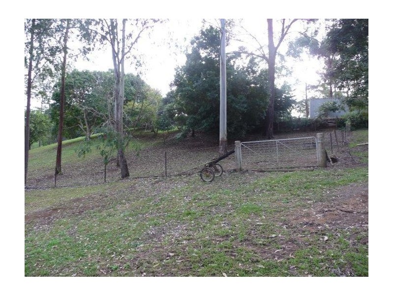Glass House Mountains QLD 4518