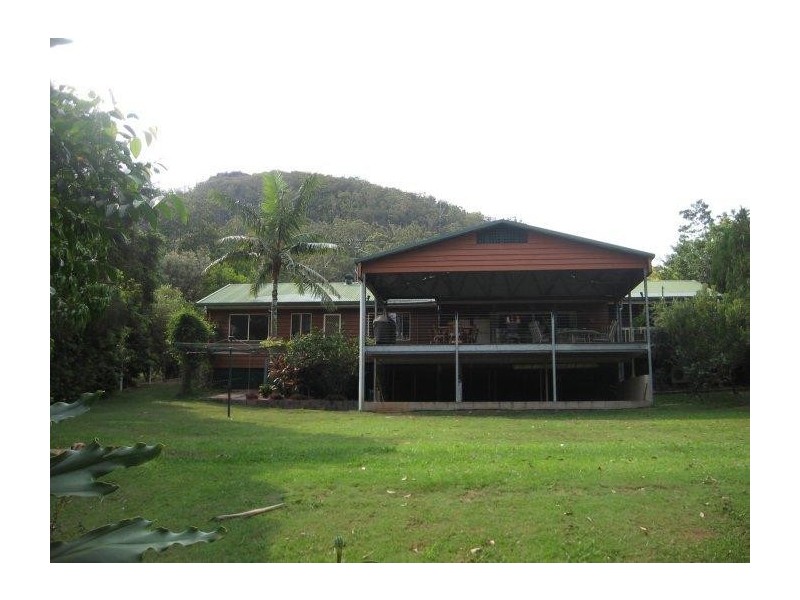 Glass House Mountains QLD 4518