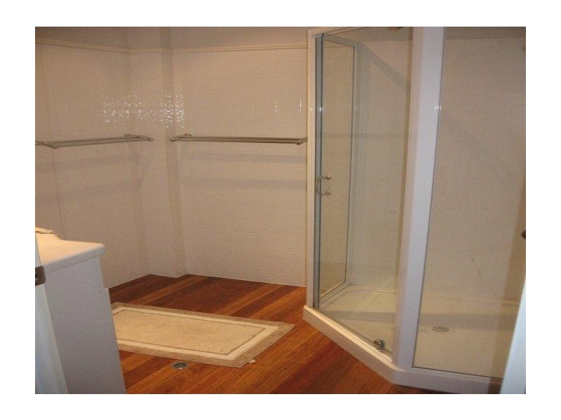 Glass House Mountains QLD 4518