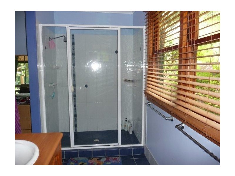 Glass House Mountains QLD 4518