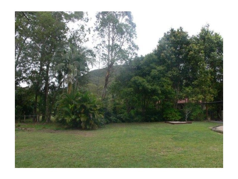 Glass House Mountains QLD 4518