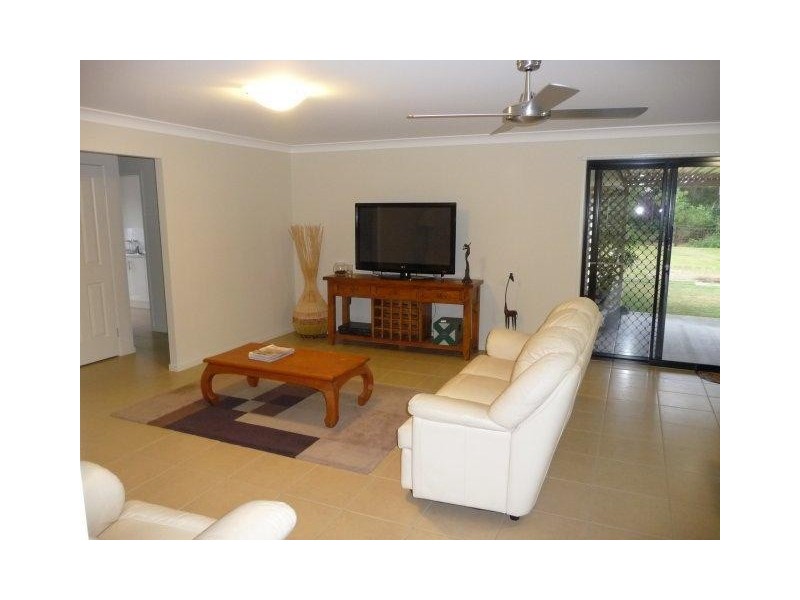Glass House Mountains QLD 4518